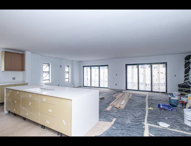 4 BEDROOM PROPERTY TO RENT IN CONSTANTIA